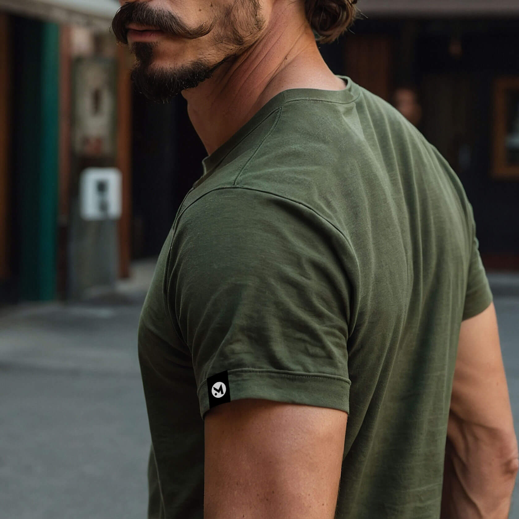 Men’s Classic Ease Solid Regular T-shirt in Olive Green