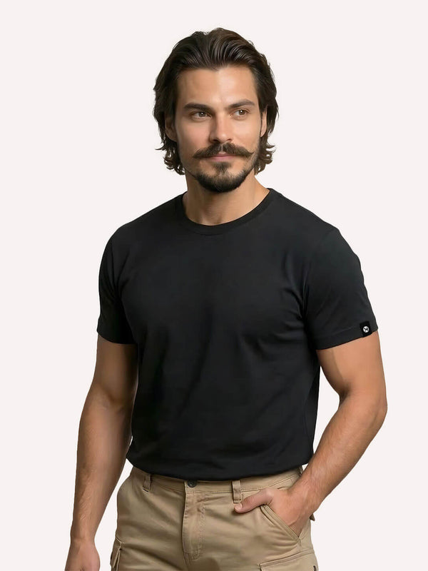 Classic Ease Solid T-shirt in Raven